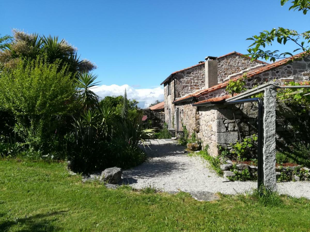 Gasthaus O Curralino Vilacoba Exterior foto